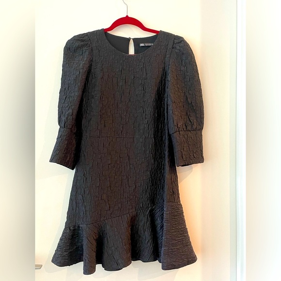 Zara Black Dress - Picture 1 of 2